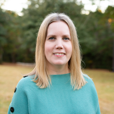 Stephanie Hertz headshot