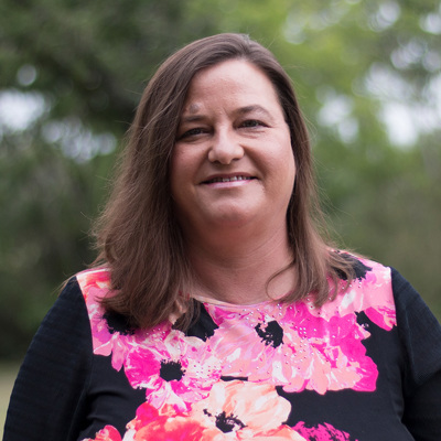 Amy Carroll headshot