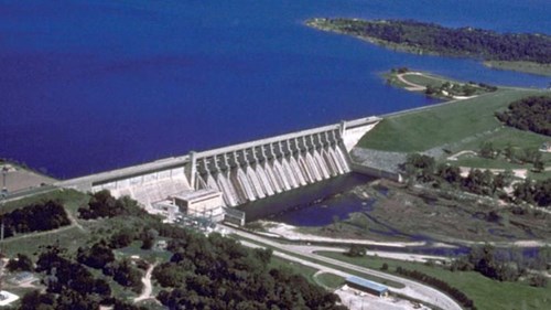 An image of a dam.