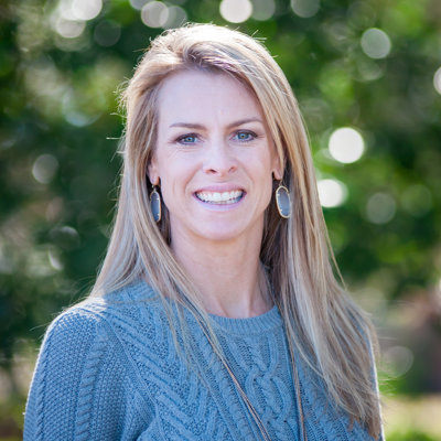 Jenny Sanders headshot